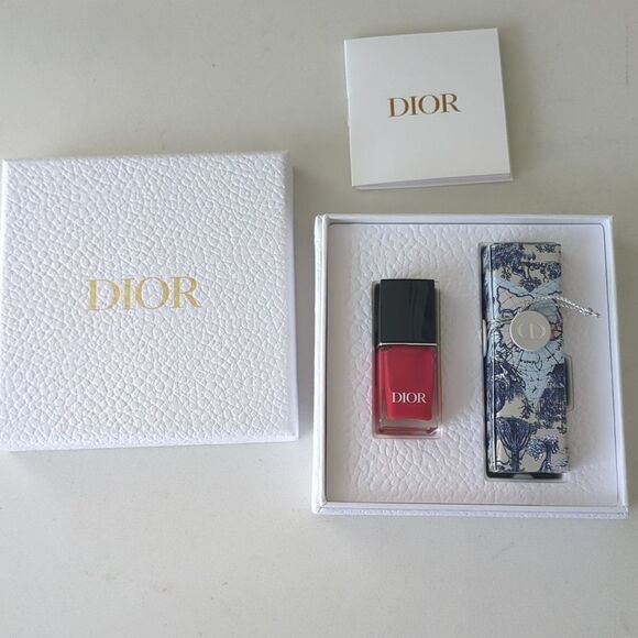 Dior Makeup Set Limited Edition-NIB - Picture 4 of 8